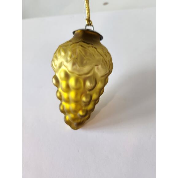 3 Vintage Kugel Midwest Gold Grape Cluster /s Heavy Glass Christmas Ornament - Picture 9 of 10